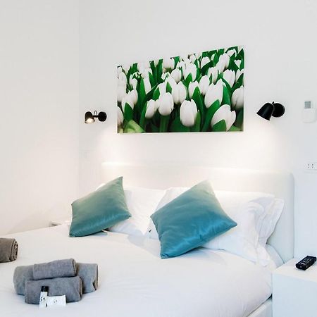 White Loft Como Central - The House Of Travelers Exterior photo