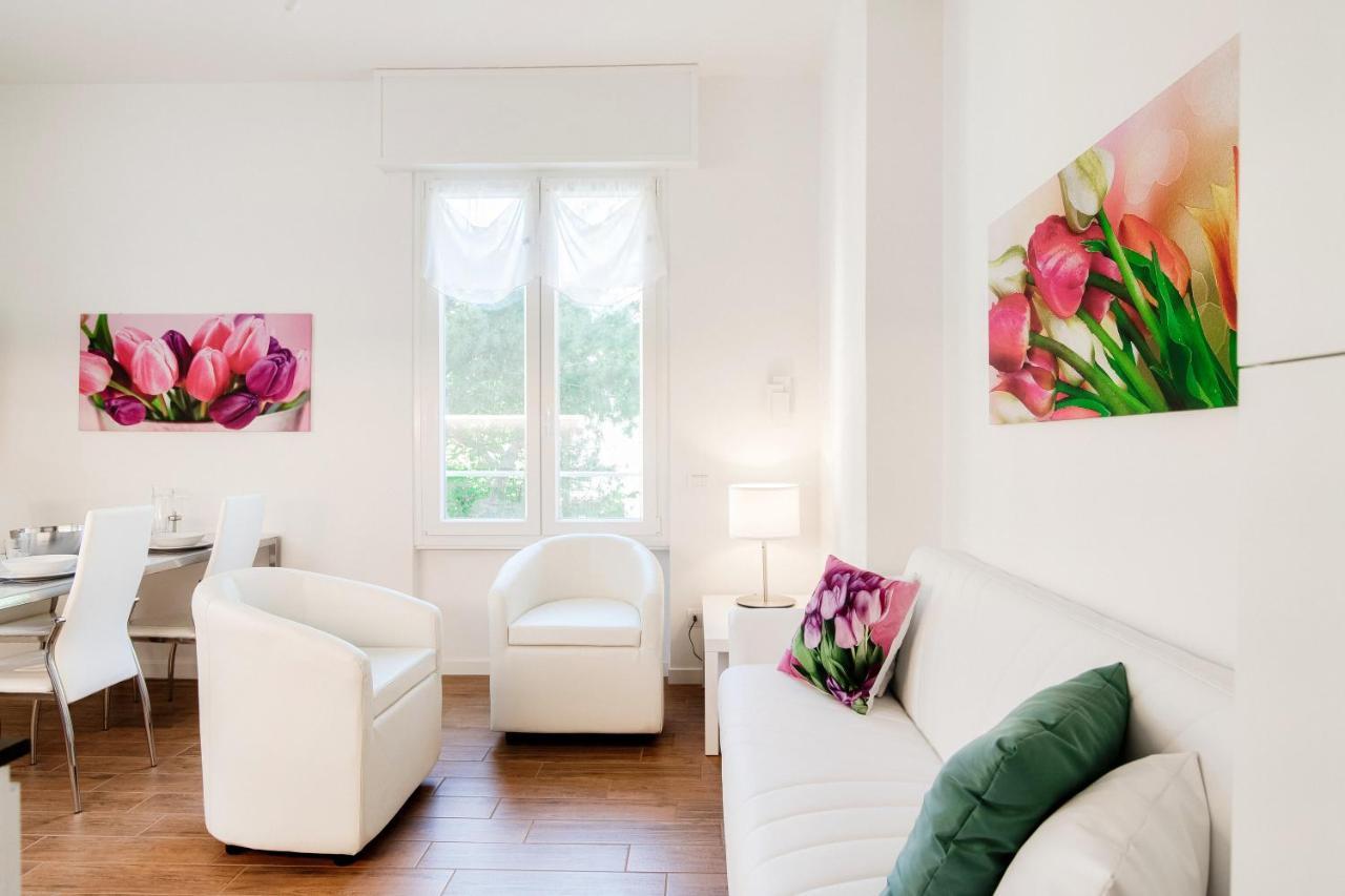 White Loft Como Central - The House Of Travelers Exterior photo