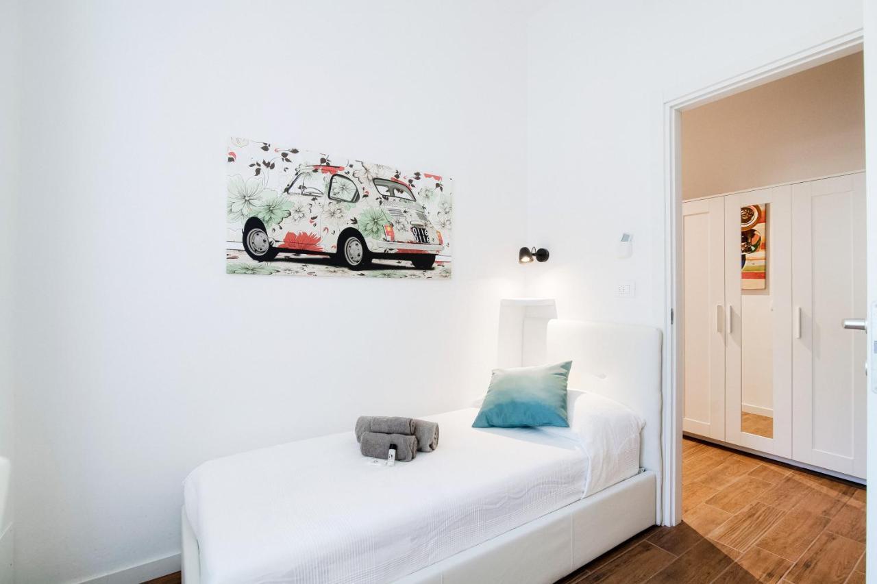 White Loft Como Central - The House Of Travelers Exterior photo